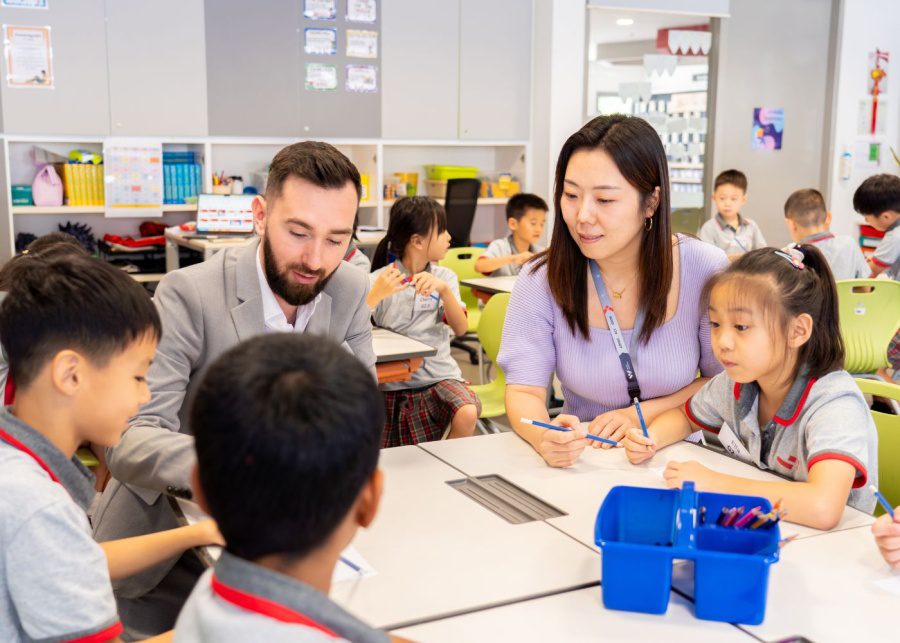bilingual schools xwa