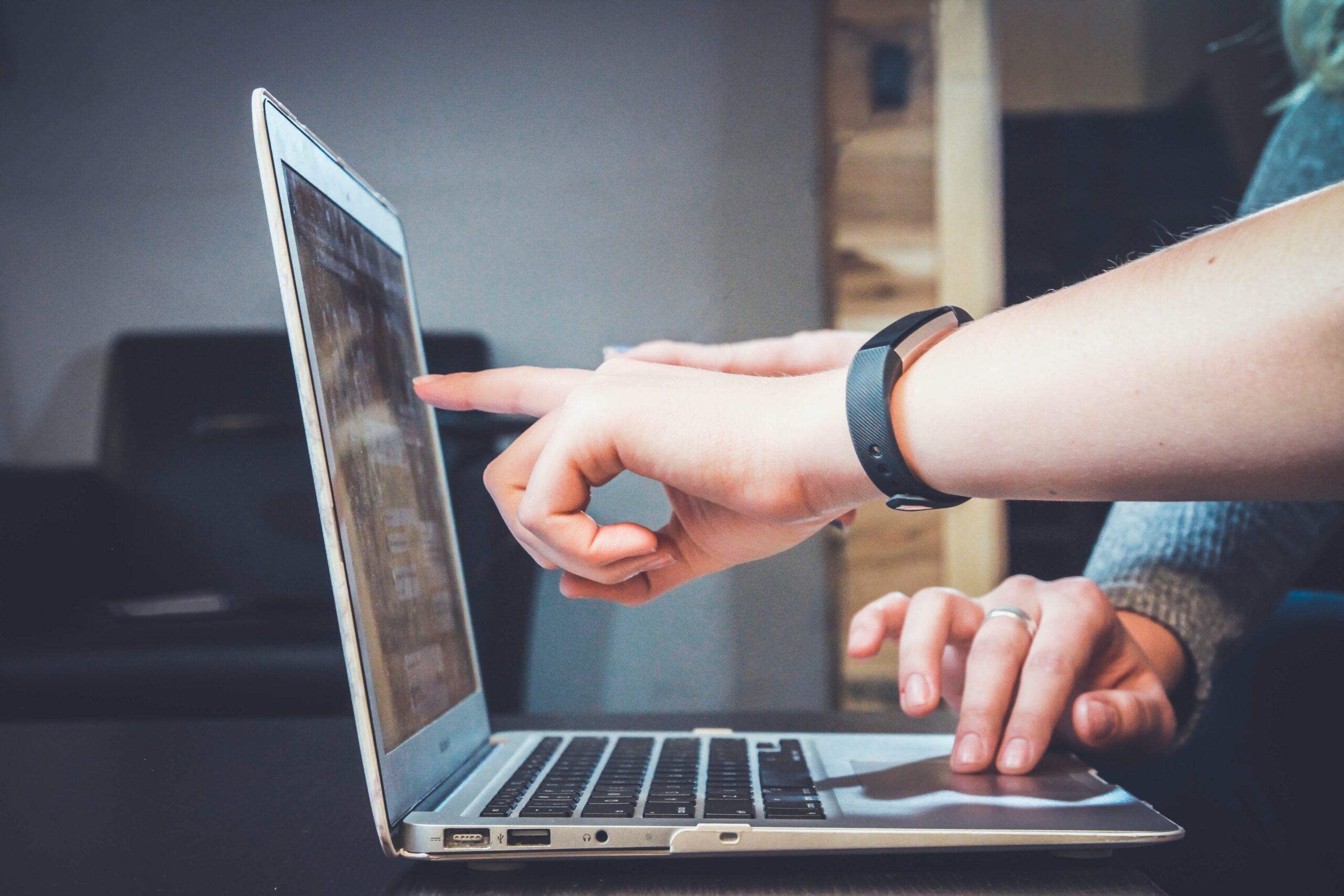 quá trình phát triển trang web