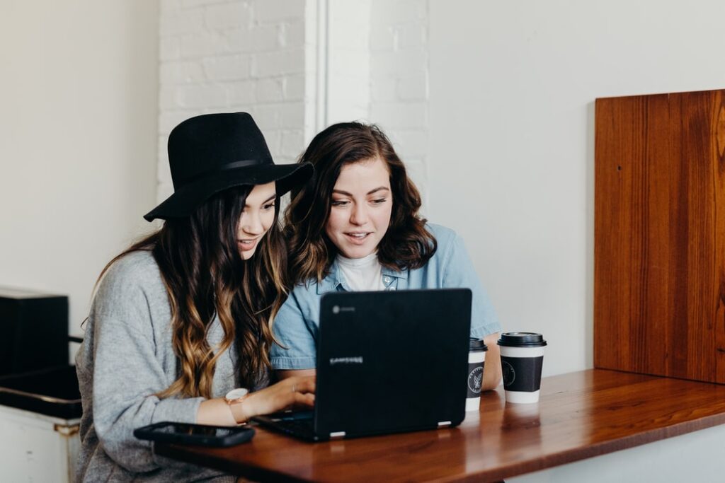phát triển trang web
