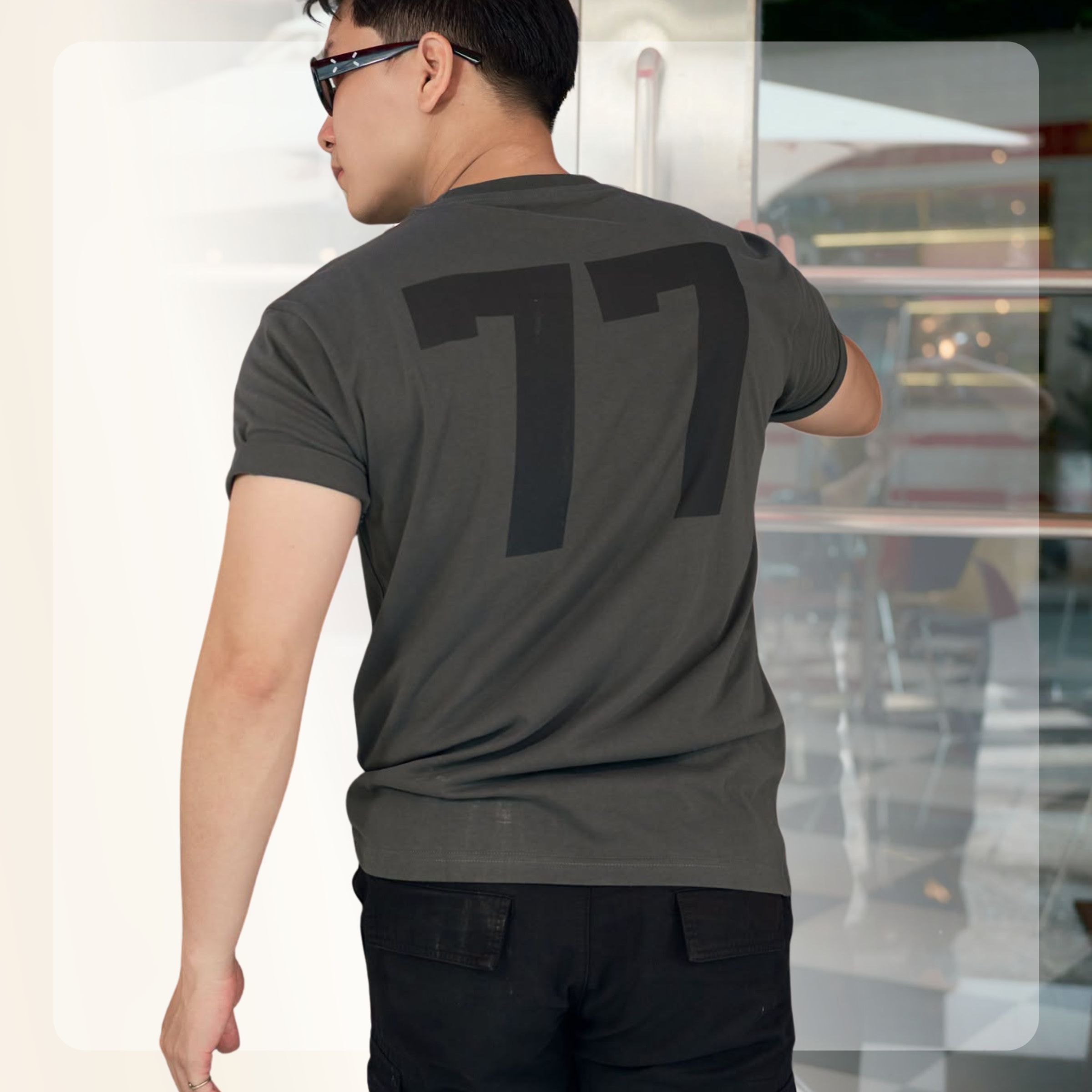 Áo thun nam nữ in hình S26 77 Tee - Xám