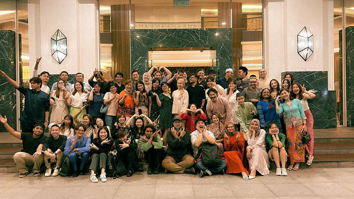 LOKi Raya celebration