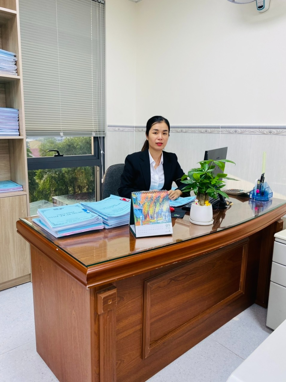 III. Bàn giao giấy tờ, giấy má tận nhà miễn phí