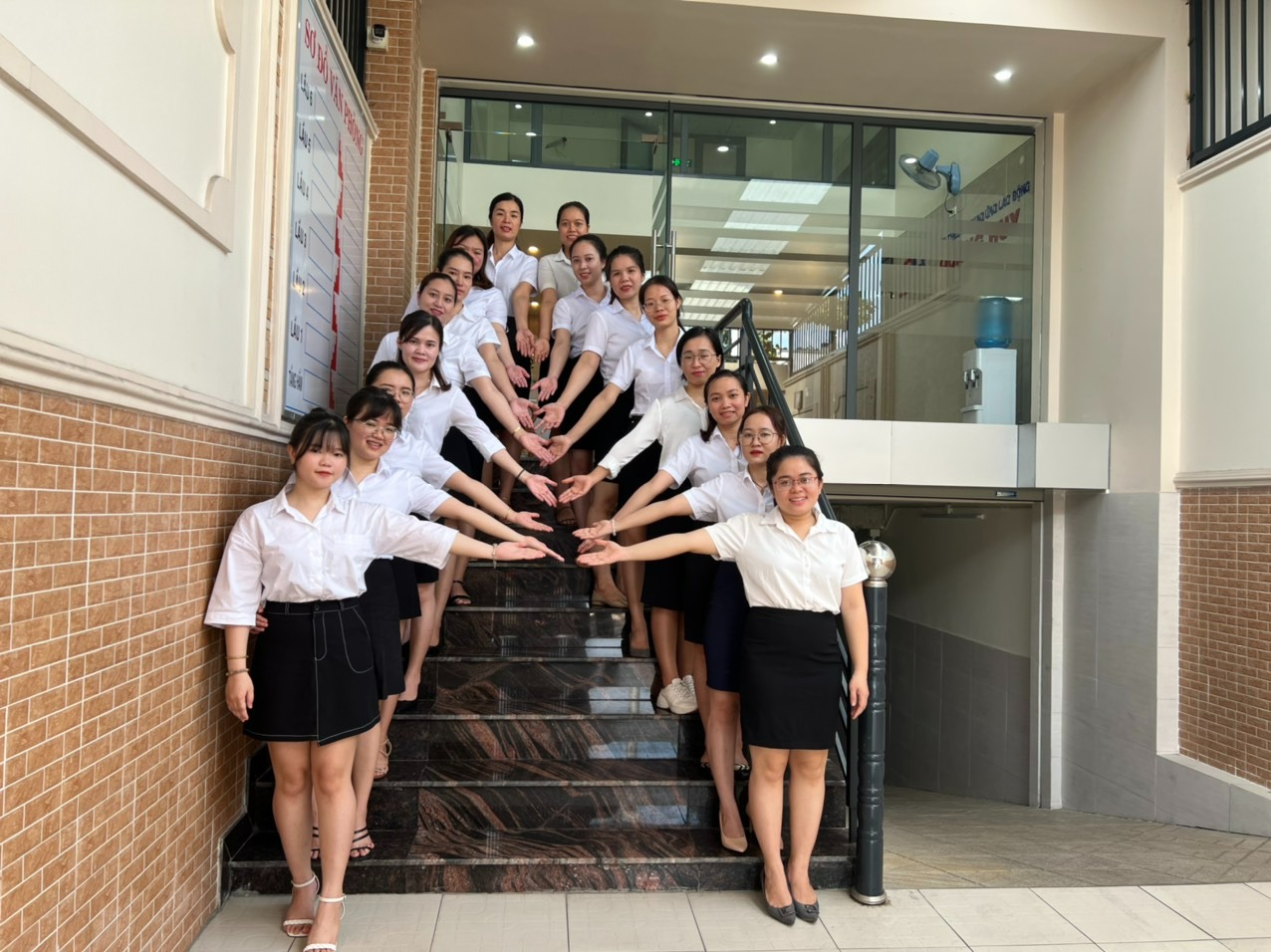 III. Bàn giao thủ tục, hồ sơ tận nhà miễn phí