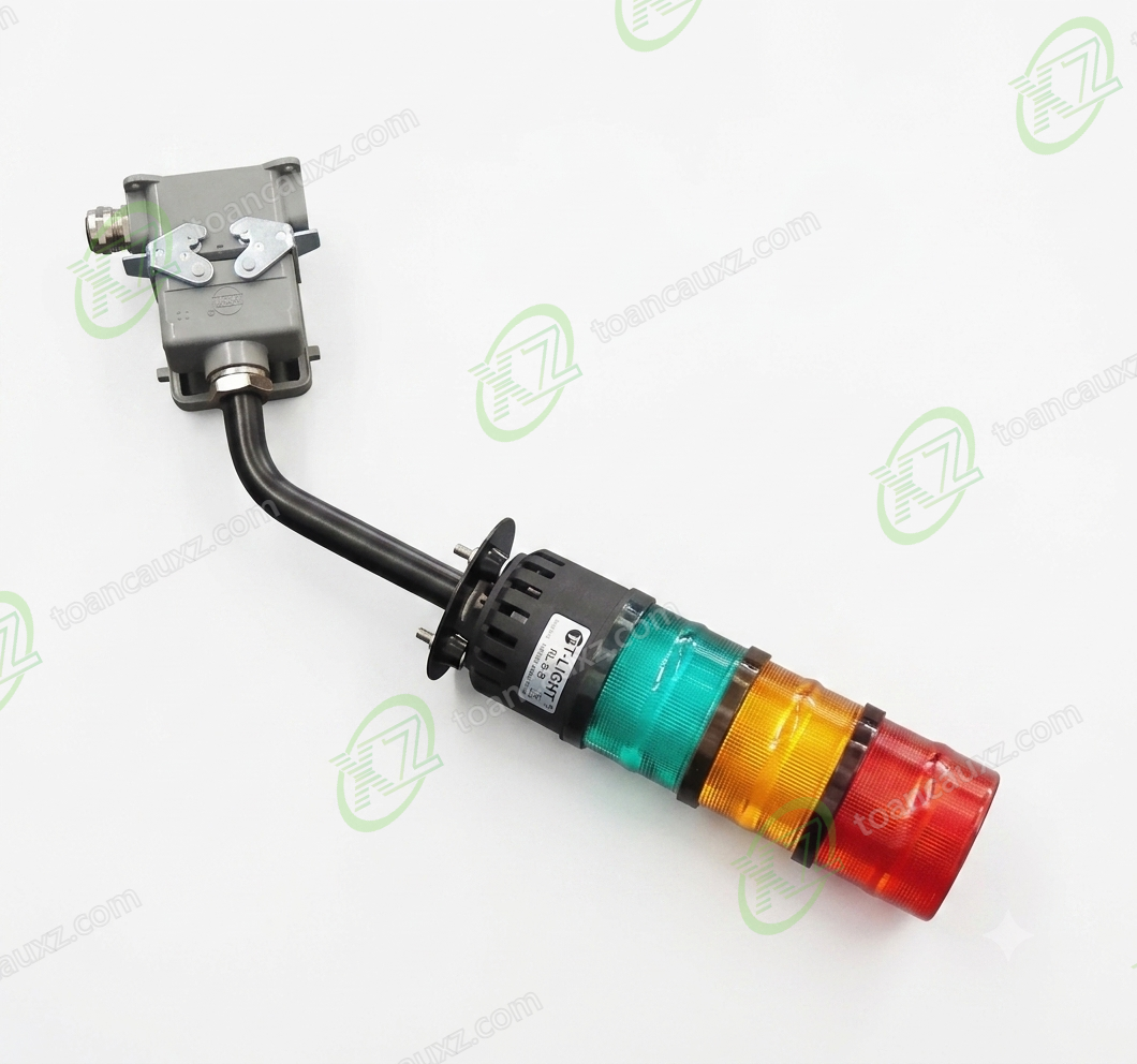 170002682 Đèn cảnh báo 3 màu cẩu bánh xích 