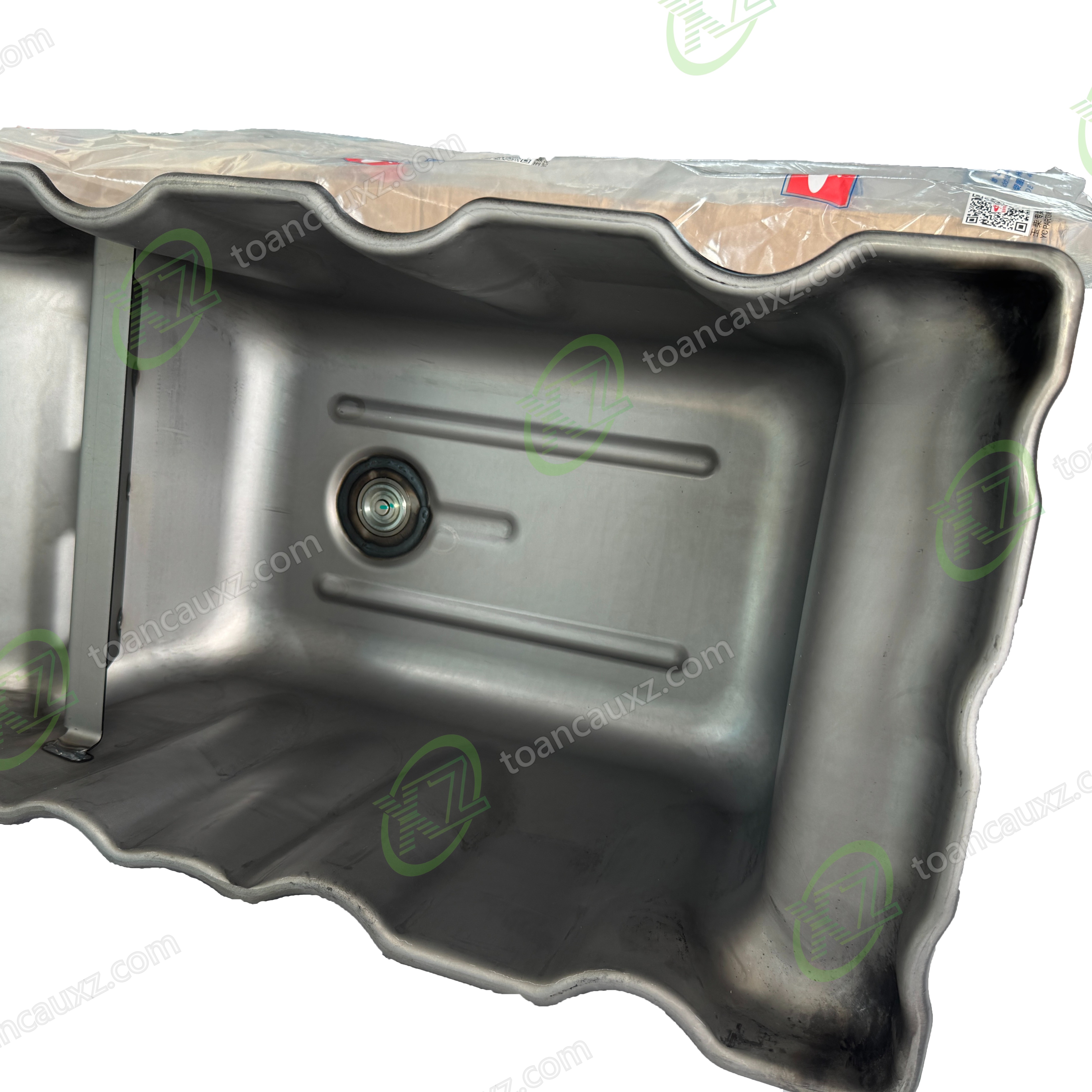 Đáy các te động cơ Yuchai lắp cho xe tải mỏ XDR80T — ảnh 4