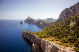 Finding A Hotel While In Costa Blanca, Spain