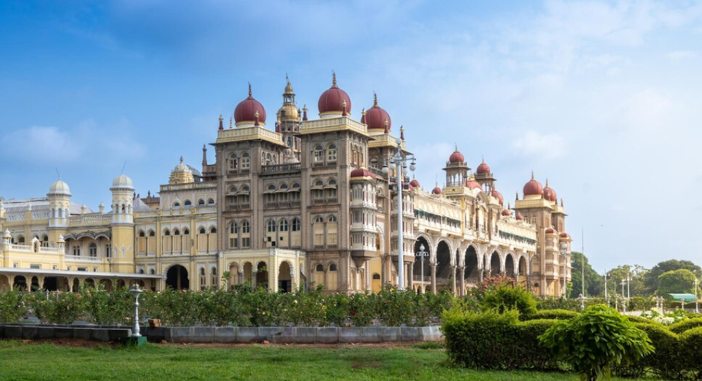 Best Places to Visit in Mysore for All Kinds of Travelers
