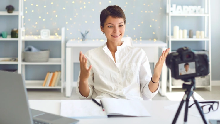 Master the Art of Online Course Creation: Teach with Confidence