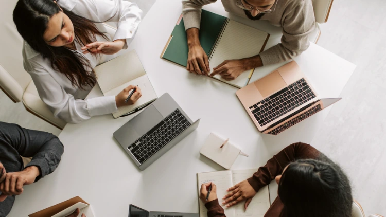 Is AI Logo Design the Best Choice For Your Brand?