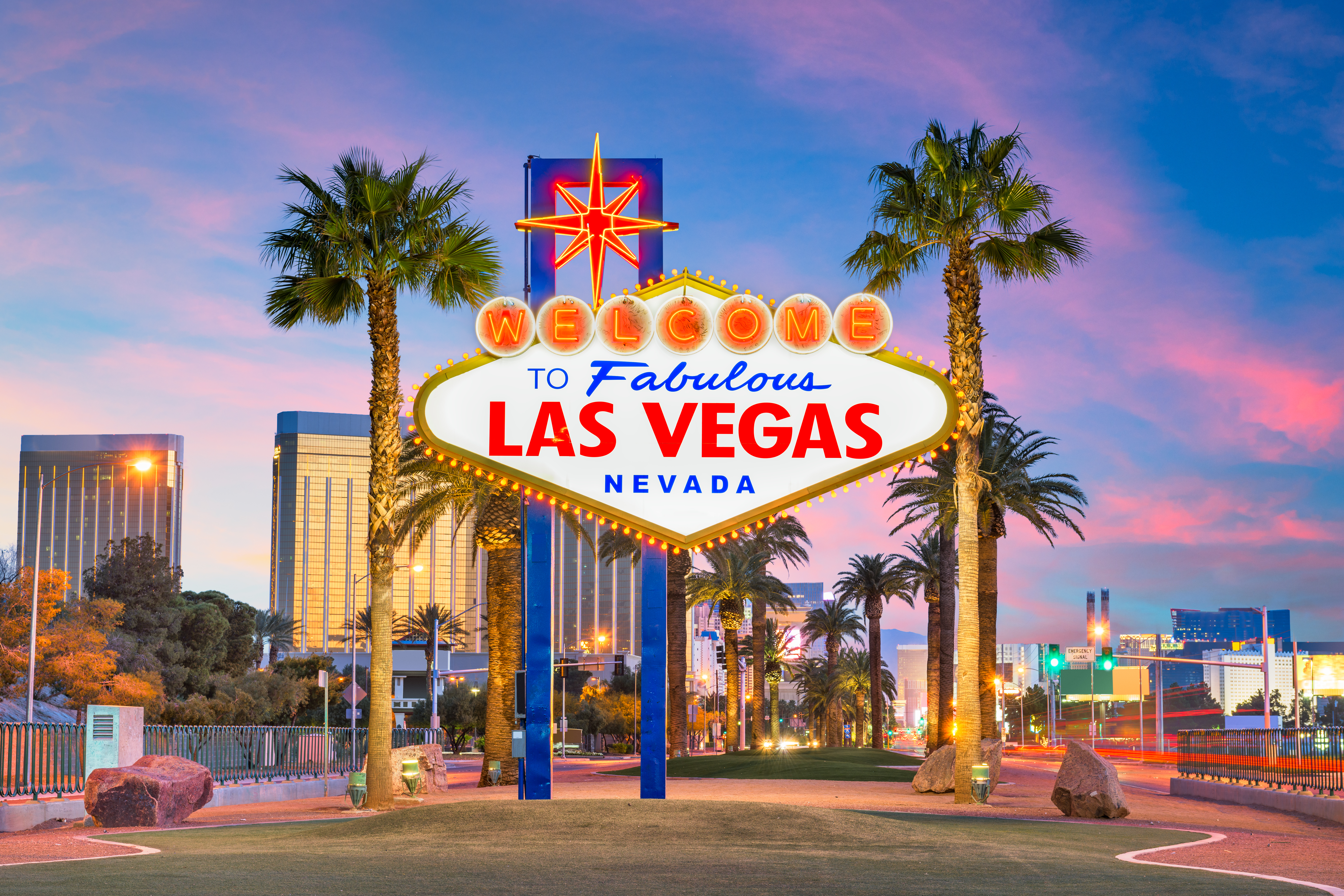 TOUR CHÂU ÂU: LOS ANGELES –  XEM BÓNG ĐÁ TẠI SOFI - HOLLYWOOD - LAS VEGAS - BRYCE CANYON - ANTELOPE - LAKE POWELL - ROUTE 66