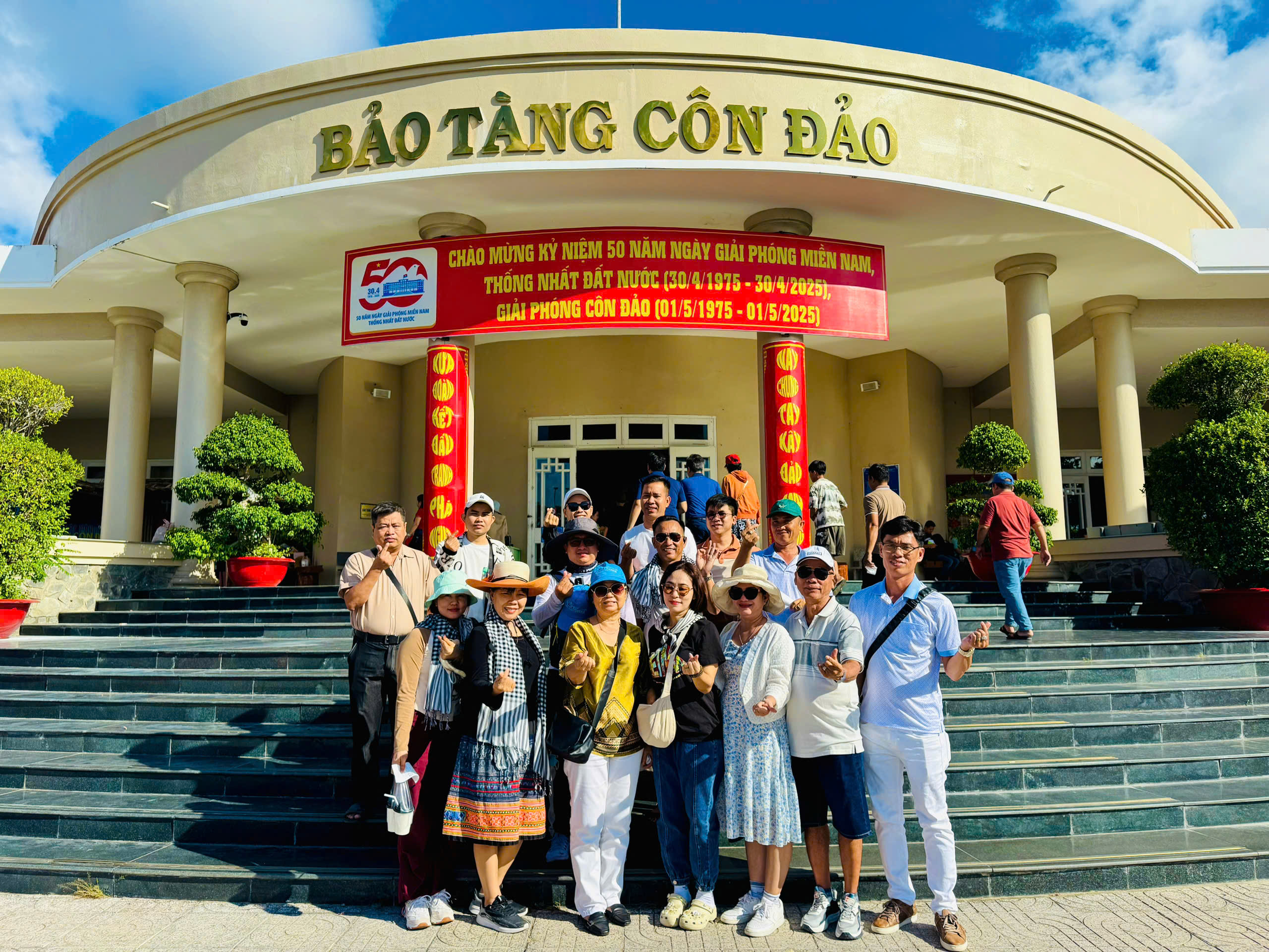 TOUR TẾT KHÁCH ĐOÀN 2026: KHÁM PHÁ HÀNH TRÌNH CÔN ĐẢO HUYỀN THOẠI 2 NGÀY 2 ĐÊM 