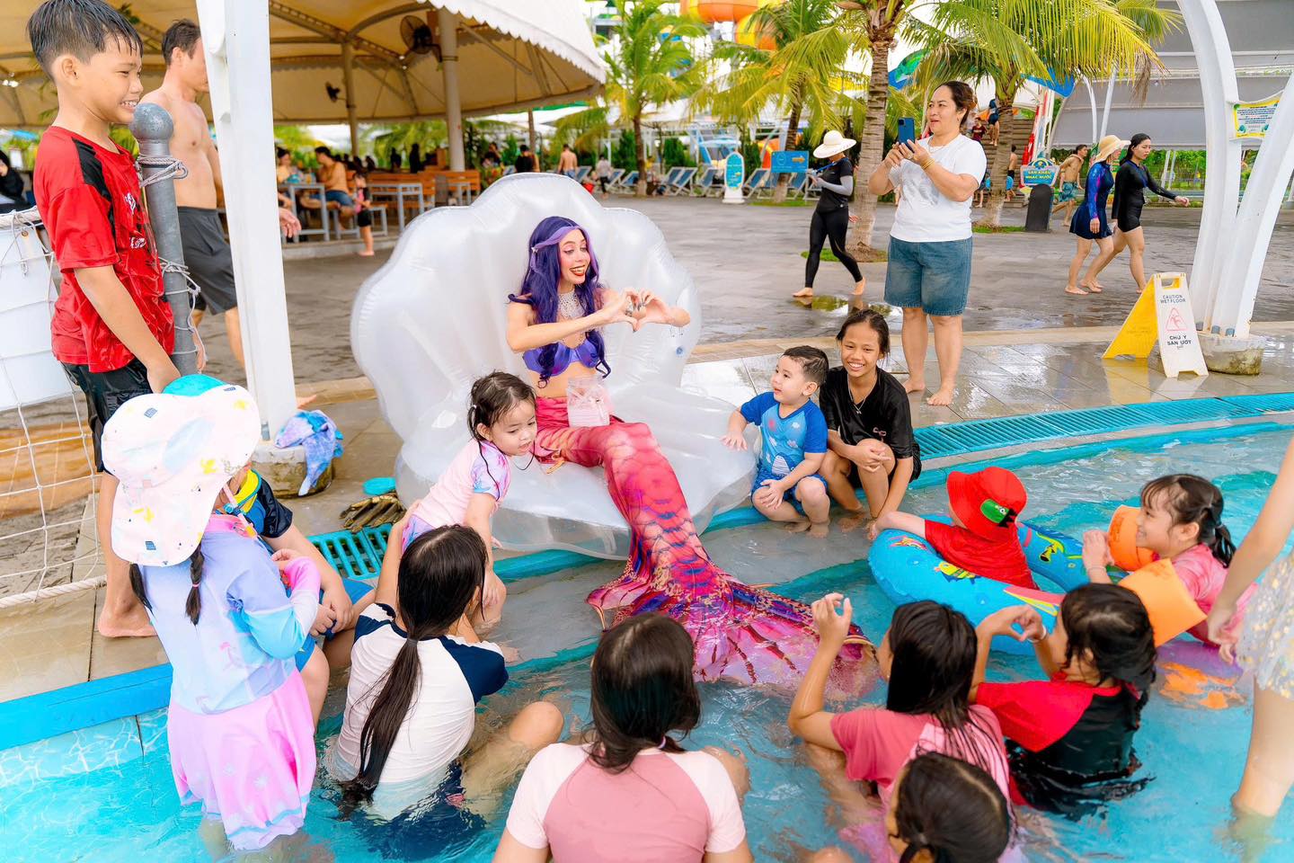 TOUR HỌC SINH 1N: NHÀ TÙ PHÚ LỢI - CÔNG VIÊN NƯỚC THE AMAZING BAY - KHỞI HÀNH TẠI TÂY NINH5