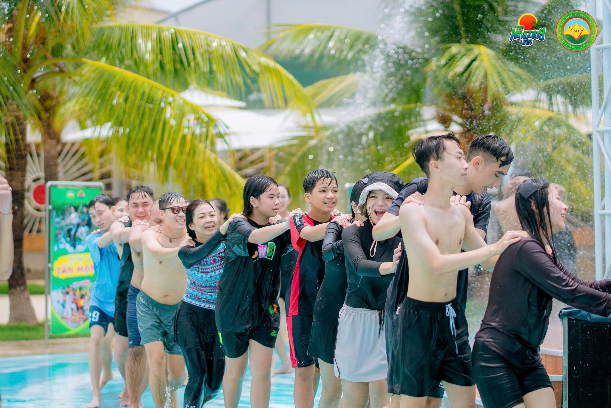 TOUR HỌC SINH 1N: NHÀ TÙ PHÚ LỢI - CÔNG VIÊN NƯỚC THE AMAZING BAY - KHỞI HÀNH TẠI TÂY NINH1