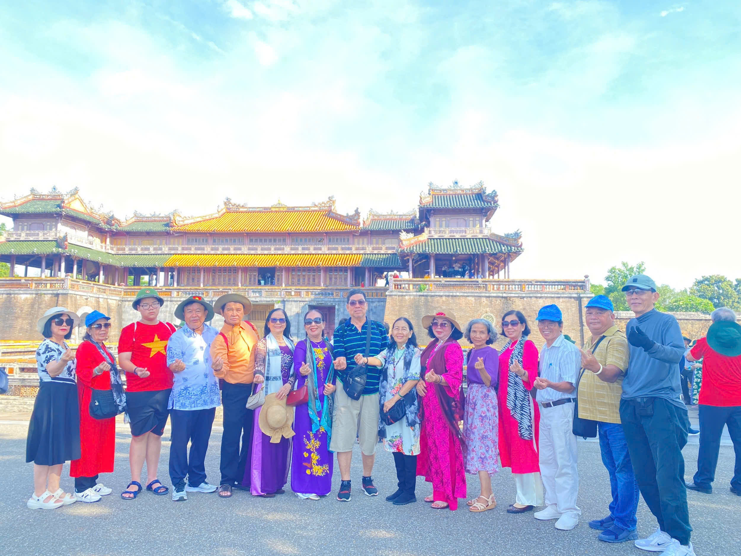 TOUR KHỞI HÀNH HÀ TIÊN: ĐÀ NẴNG - BÀ NÀ – HỘI AN – HUẾ - PHONG 4N4Đ