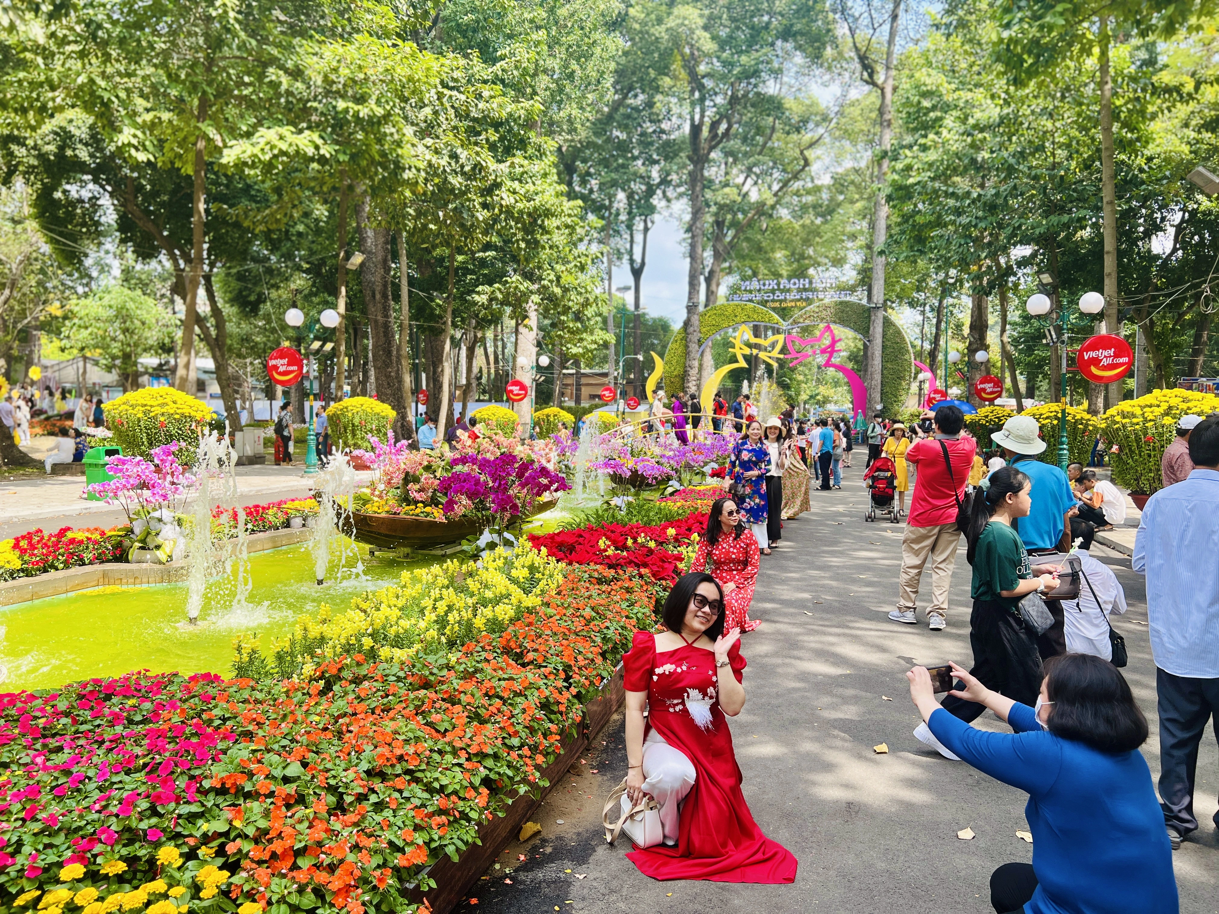 Top địa điểm “siêu hot” chơi Tết ở Sài Gòn hấp dẫn nhất 2026