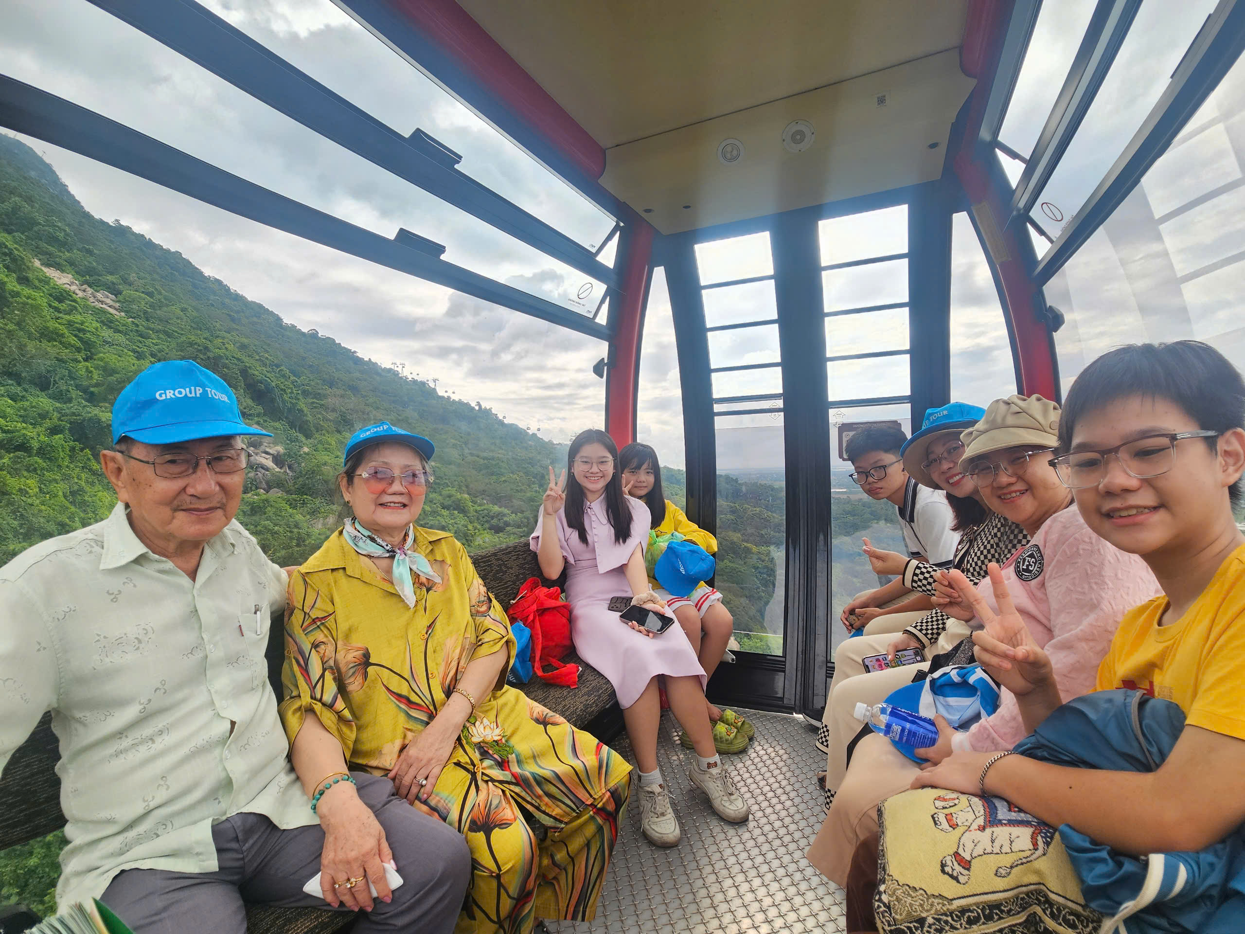 TOUR TÂY NINH 1 NGÀY – NÚI BÀ ĐEN – ĐỈNH VÂN SƠN – BUFFET NĂM CHÂU2