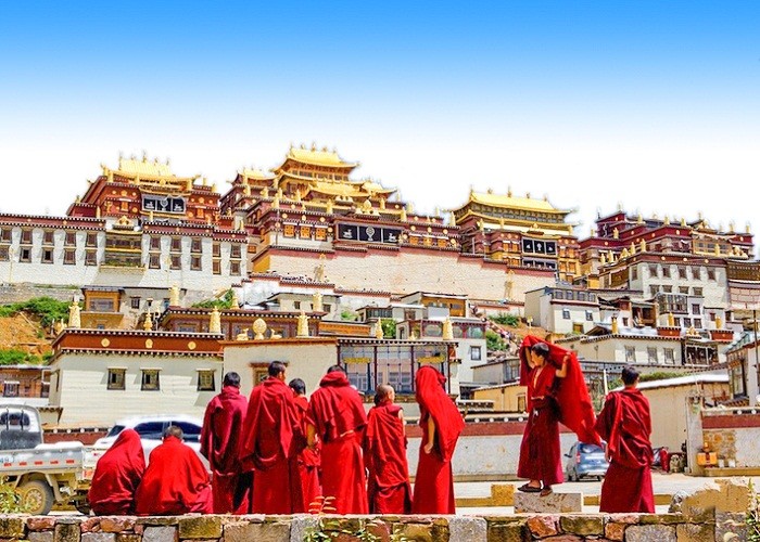 TOUR THU ĐÔNG: LỆ GIANG - SHANGRILA - NOSHOPPING 6 NGÀY ĐÊM 