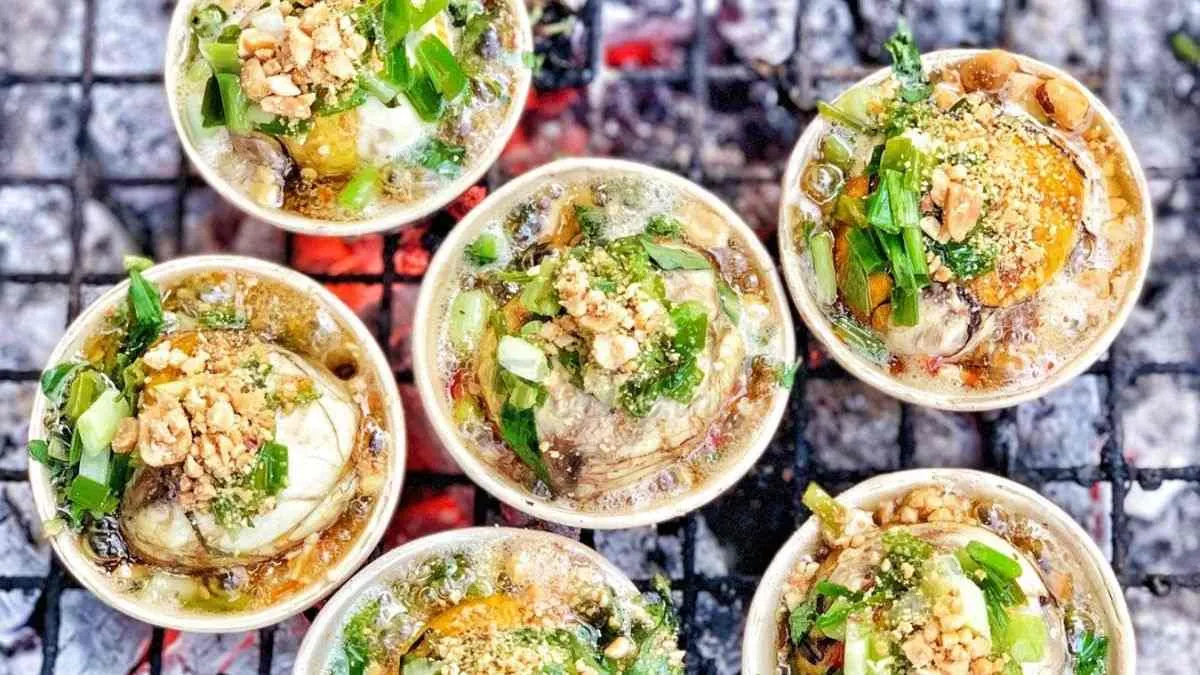 Hột vịt lộn nướng