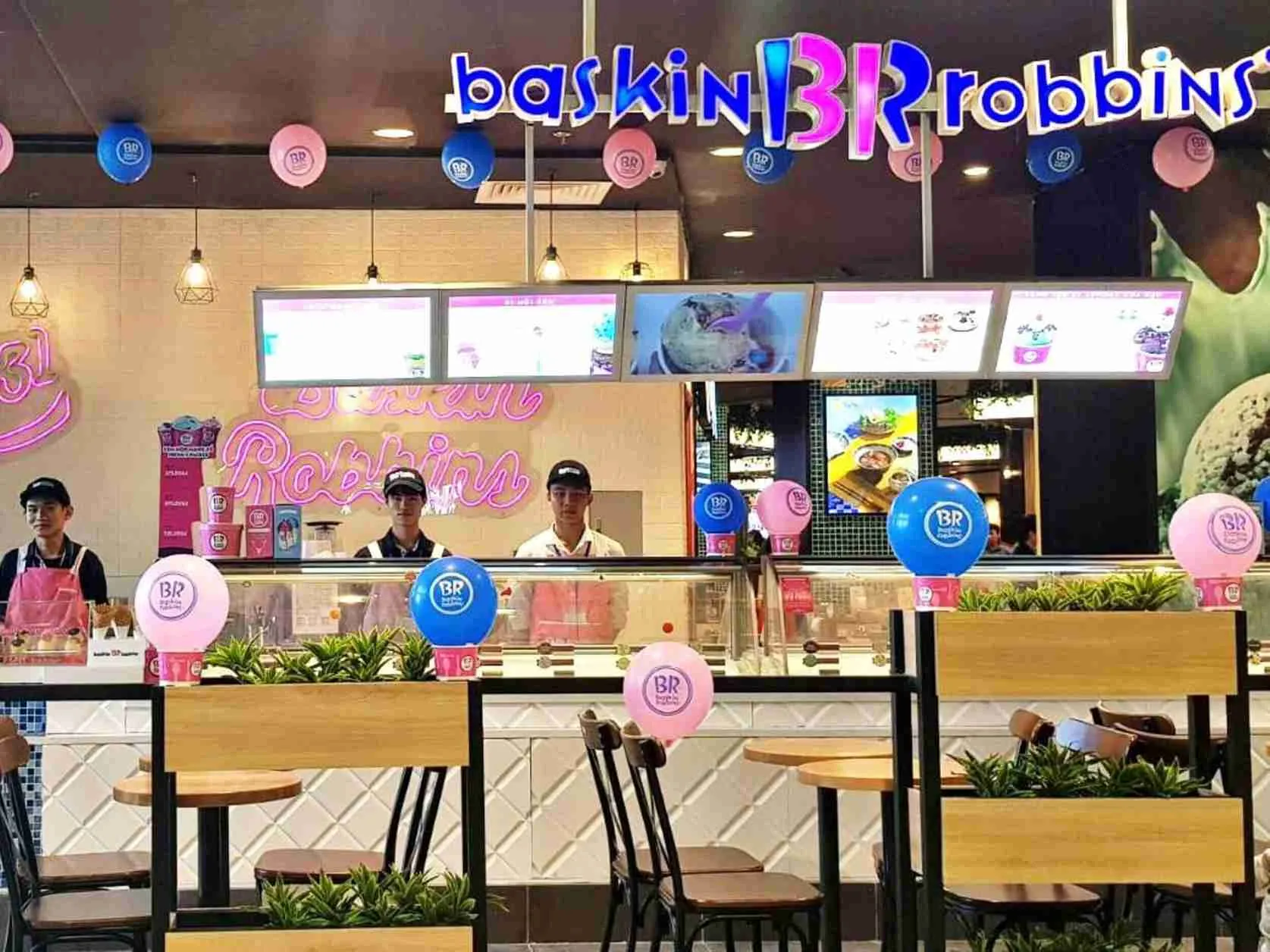 Tiệm kem Baskin Robbins giải nhiệt mùa hè tại NovaWorld Phan Thiết