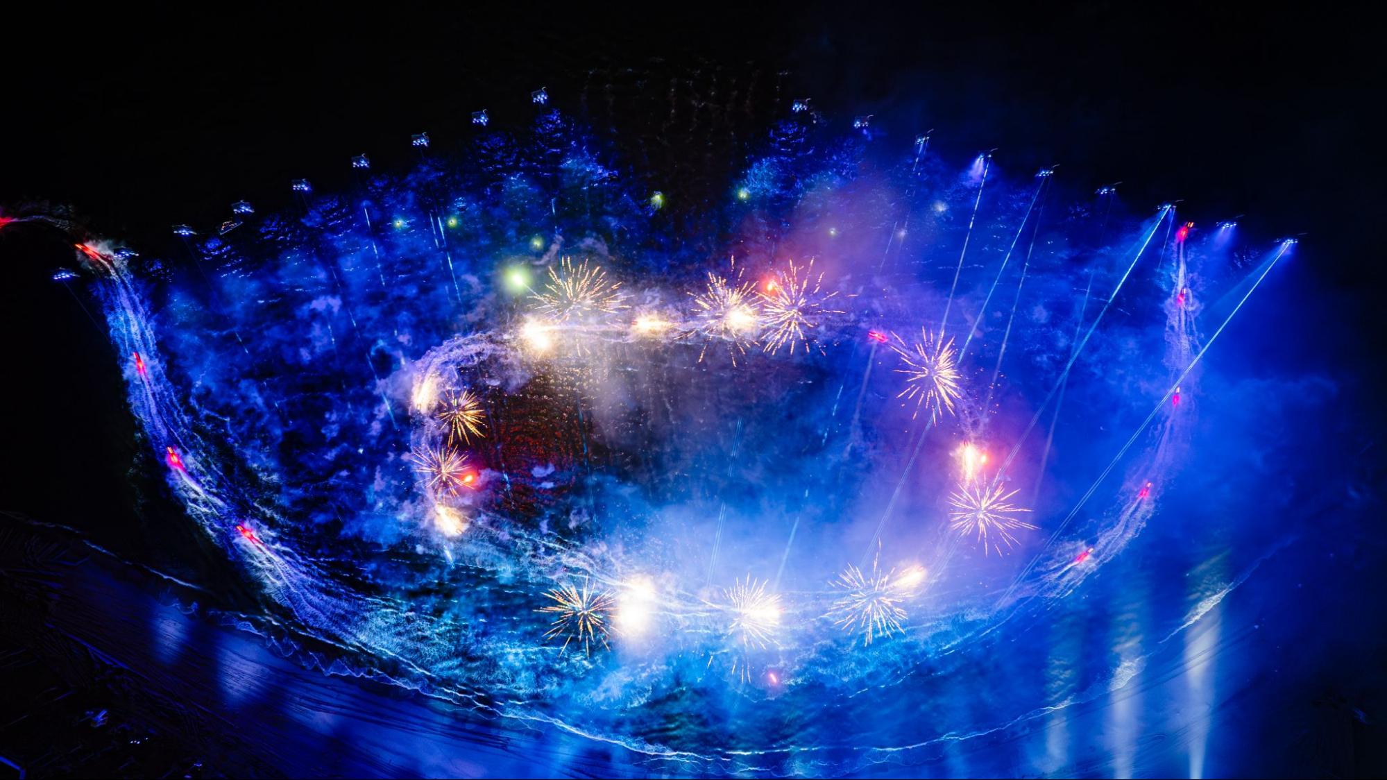 Tất tần tật về show jetski bắn pháo hoa đạt 2 kỷ lục Guinness hot nhất Cát Bà mùa hè 2025
 - 5