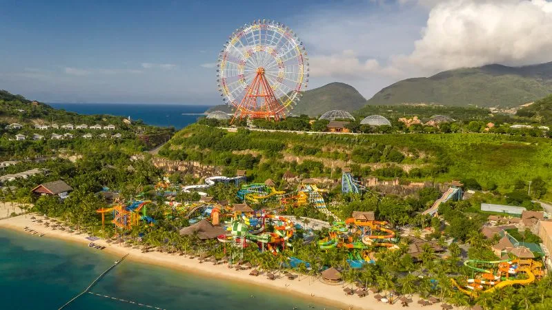Khu Vui Chơi VinWonders Nha Trang: Trò Chơi, Giá Vé & Review
