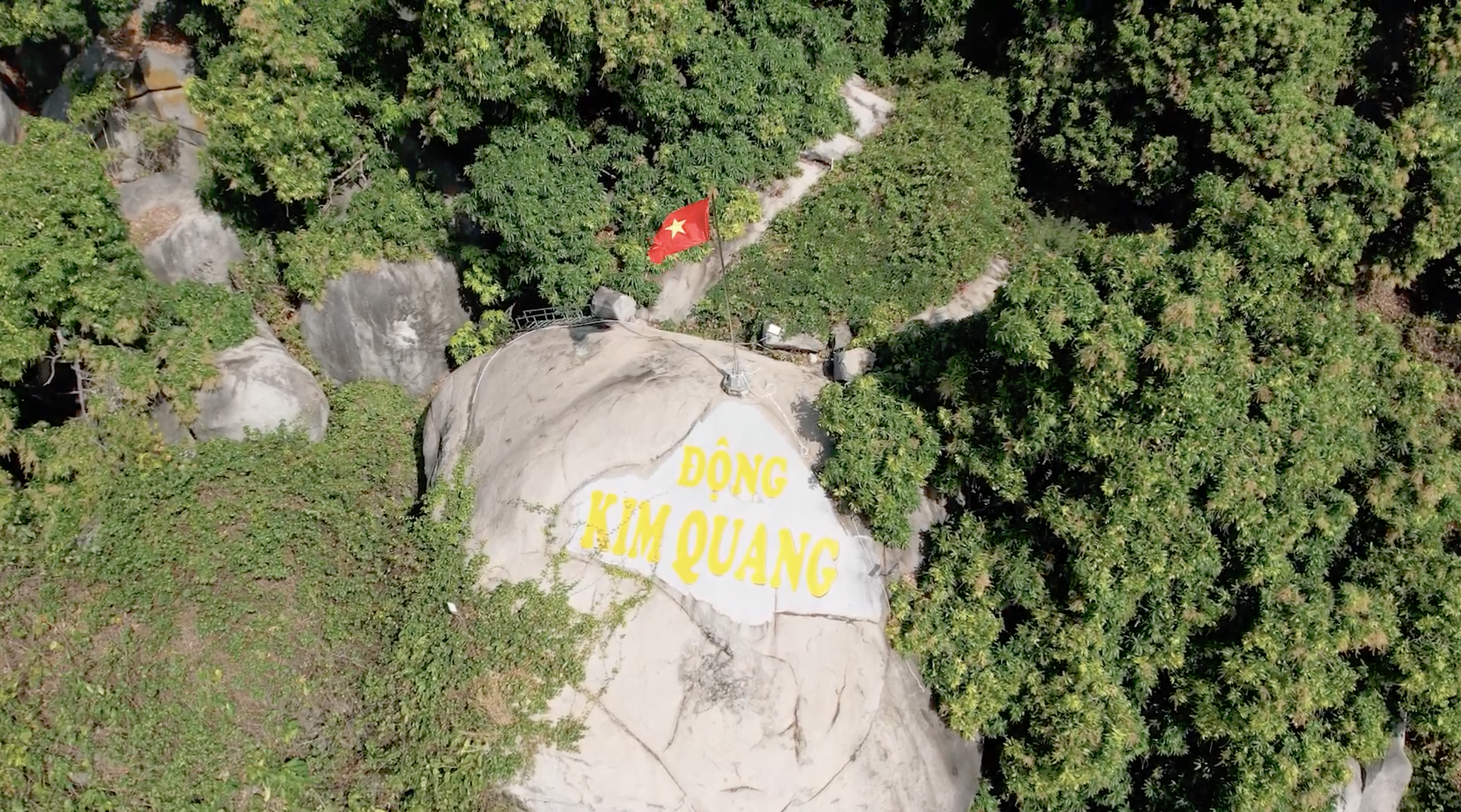 Lịch trình 2 ngày khám phá các địa chỉ đỏ tại Nam bộ dịp 30/4
 - 5