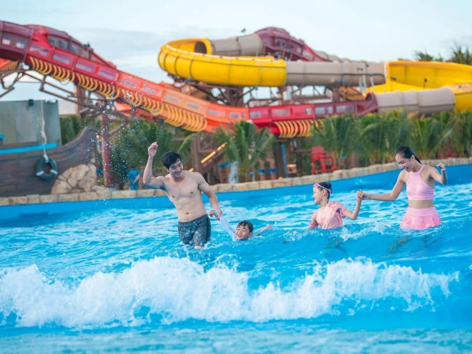 5. Vịnh Phồn Hoa trò chơi Sun World Vũng Tàu