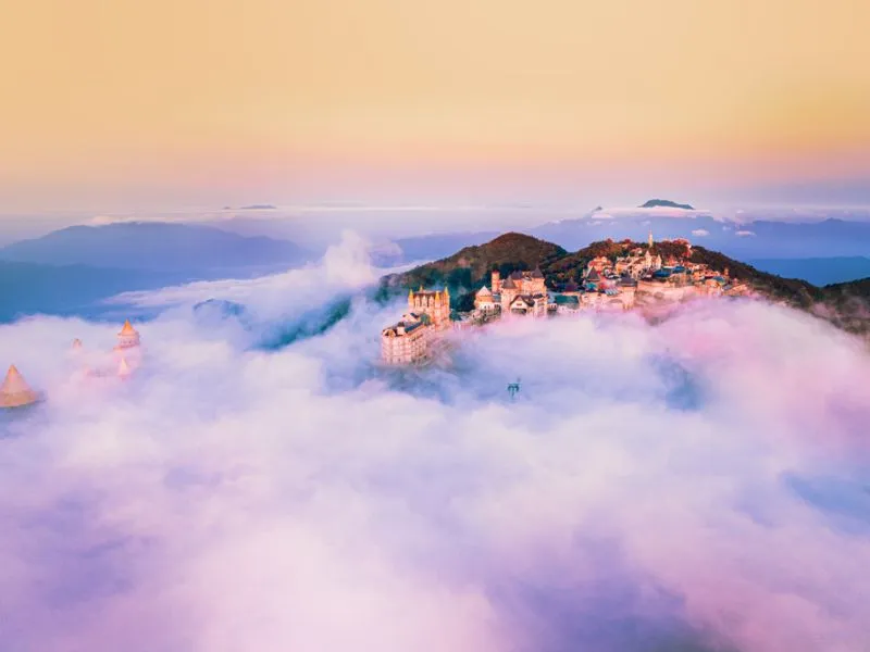 View Săn Mây Trên Đỉnh Núi Chúa