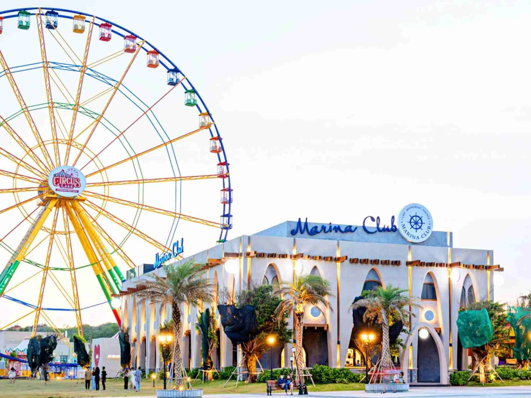 Nhà hàng hải sản Marina Club view biển cực đỉnh tại NovaWorld Phan Thiết