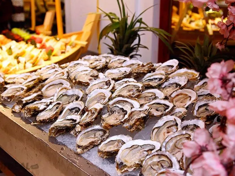 Nhà hàng Buffet Ba Miền Ăn gì ở Sun World Phú Quốc