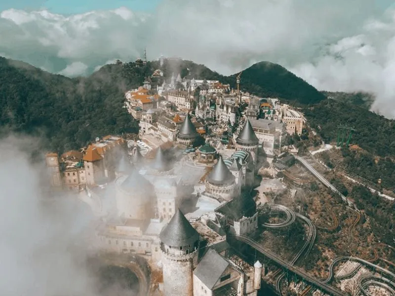 View Săn Mây Trên Đỉnh Núi Chúa