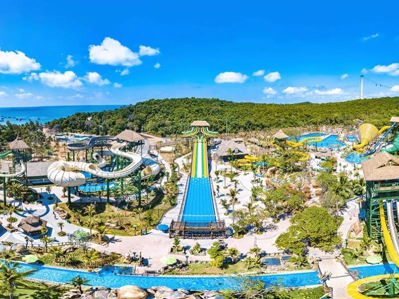 Công viên nước Aquatopia Chơi gì ở Sun World Phú Quốc? Khám phá tổ hợp giải trí đỉnh cao