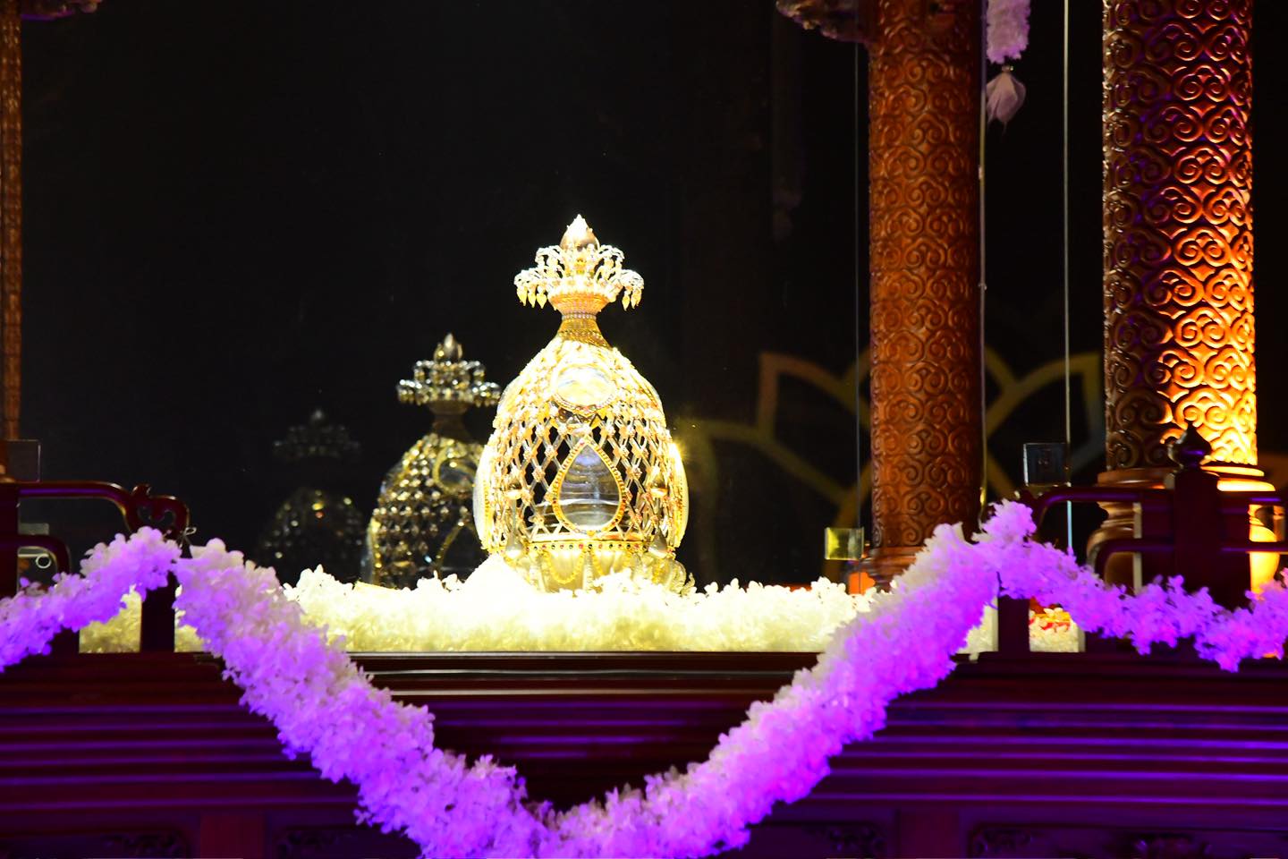 50.000 Ngọn Nến Hòa Bình Thắp Sáng Tây Ninh Dịp Vesak 2025