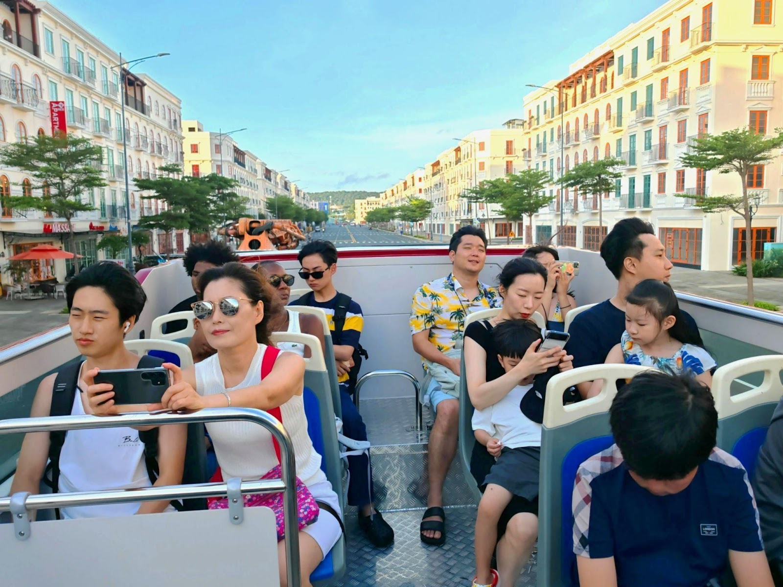 Cẩm nang khám phá thủ phủ nghỉ dưỡng - giải trí Nam đảo Phú Quốc 
 - 2