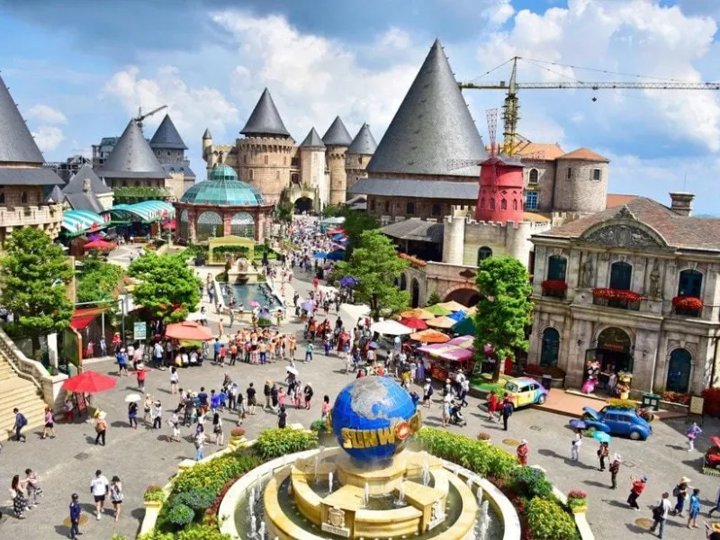 Kiến trúc Làng Pháp cổ kính tại Sun World Bà Nà Hills