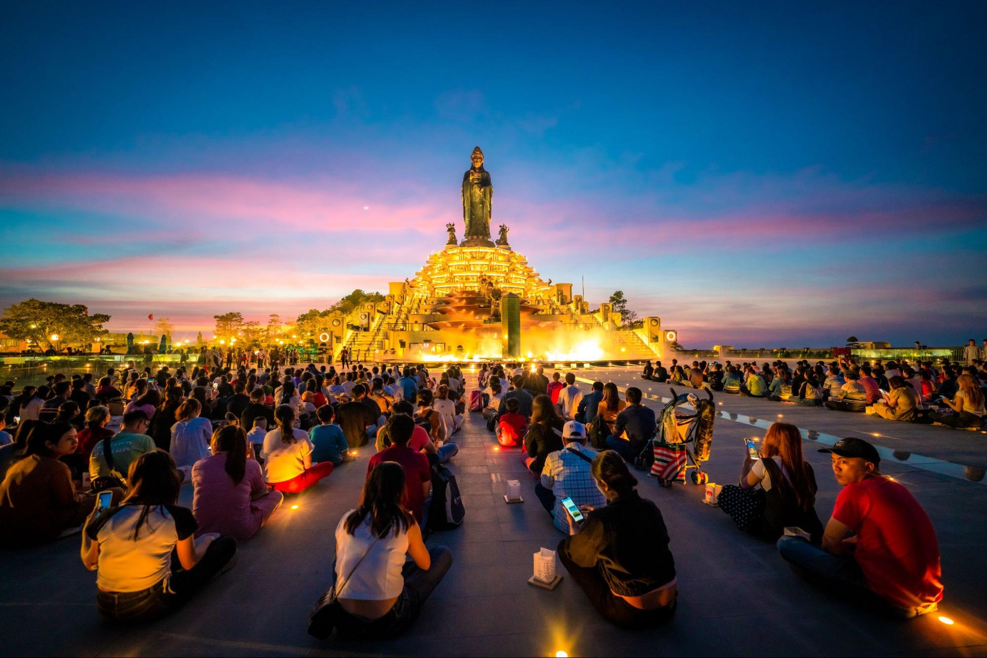 Tượng Phật Bà Tây Bổ Đà Sơn – Kiệt tác tín ngưỡng giữa mây ngàn Tây Ninh
 - 3