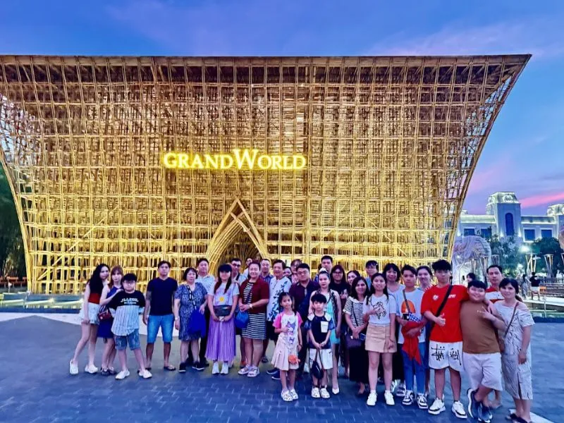 Những hình ảnh check-in của du khách khi ghé thăm Venice - Grand World Phú Quốc
