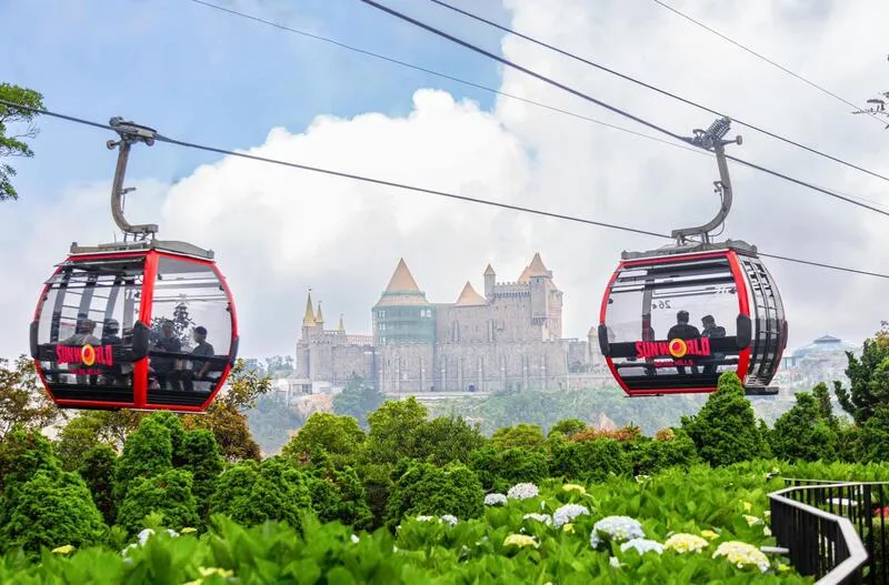 Trải Nghiệm Cáp Treo Bà Nà Hills