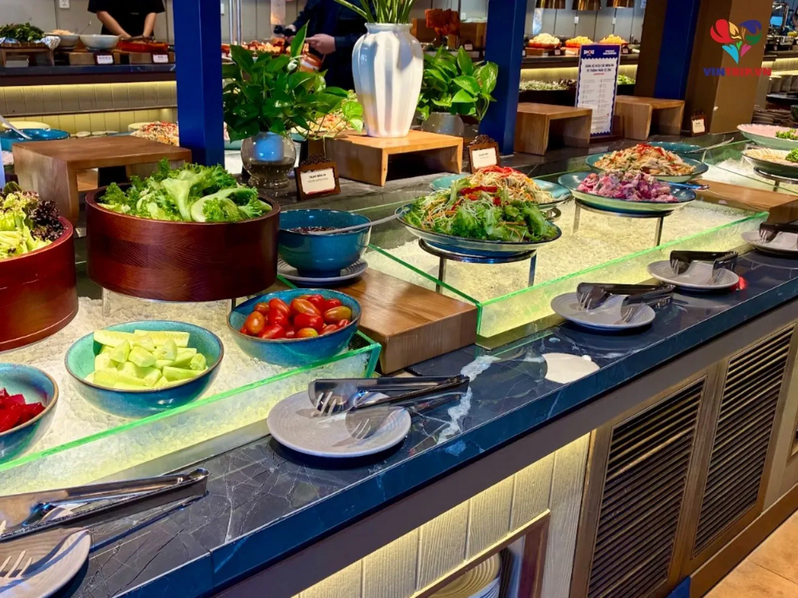 Ăn gì ở nhà hàng Buffet Phố Chợ Vũng Tàu?