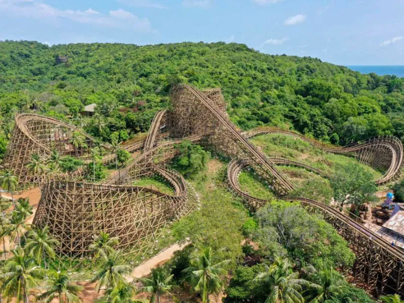 Làng Exotica Chơi gì ở Sun World Phú Quốc? Khám phá tổ hợp giải trí đỉnh cao