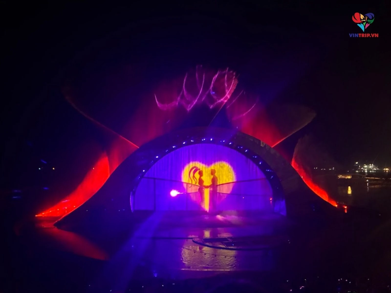 Cốt truyện show Kiss of the Sea Phú Quốc có gì đặc biệt?