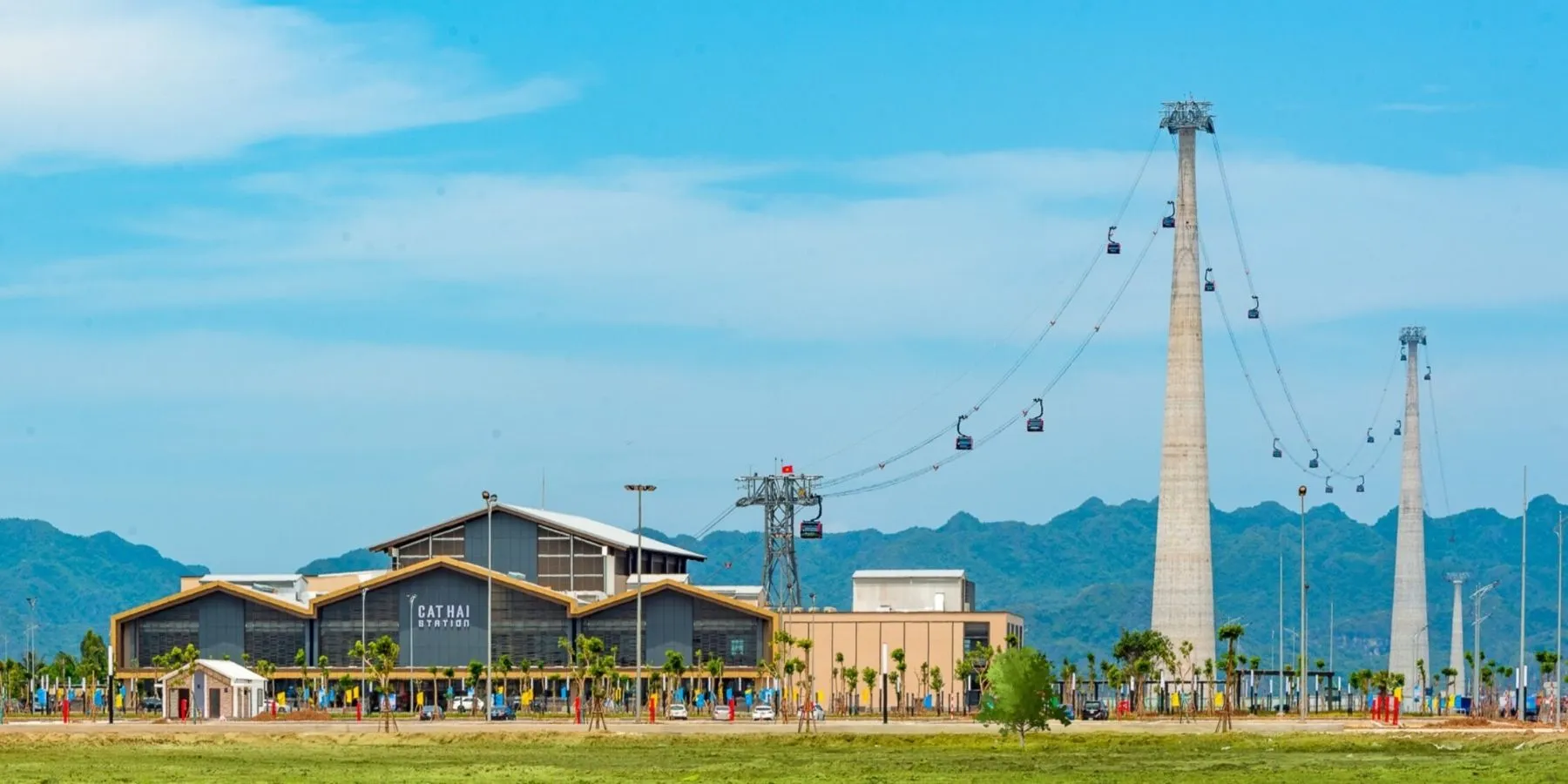 Khám Phá Sun World Cát Bà | Cẩm Nang Vui Chơi, Giá Vé Và Lịch Trình Chi Tiết