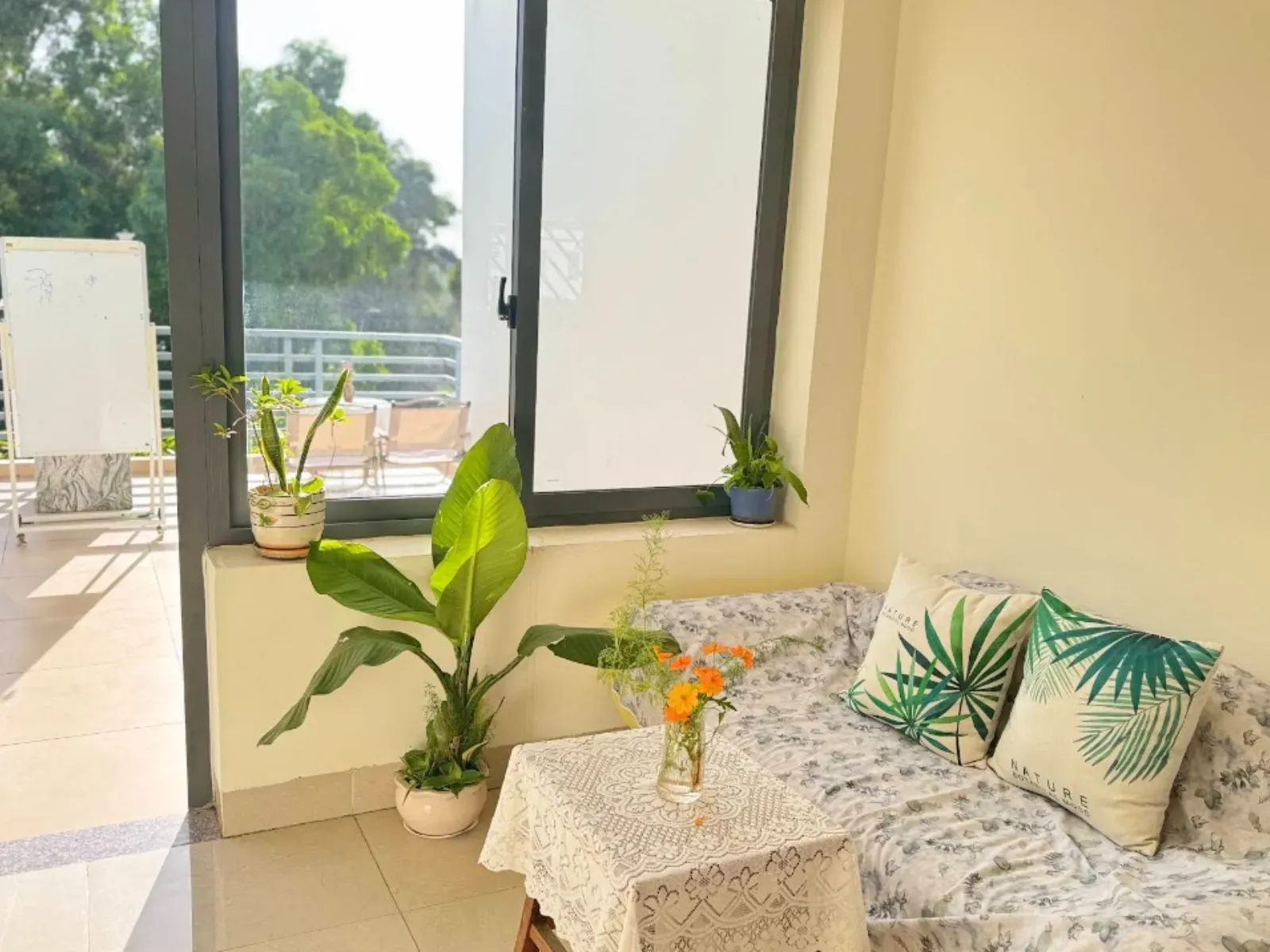 Homestay Nhà nhỏ dưới chân đồi (Cafe sách Ikigai)