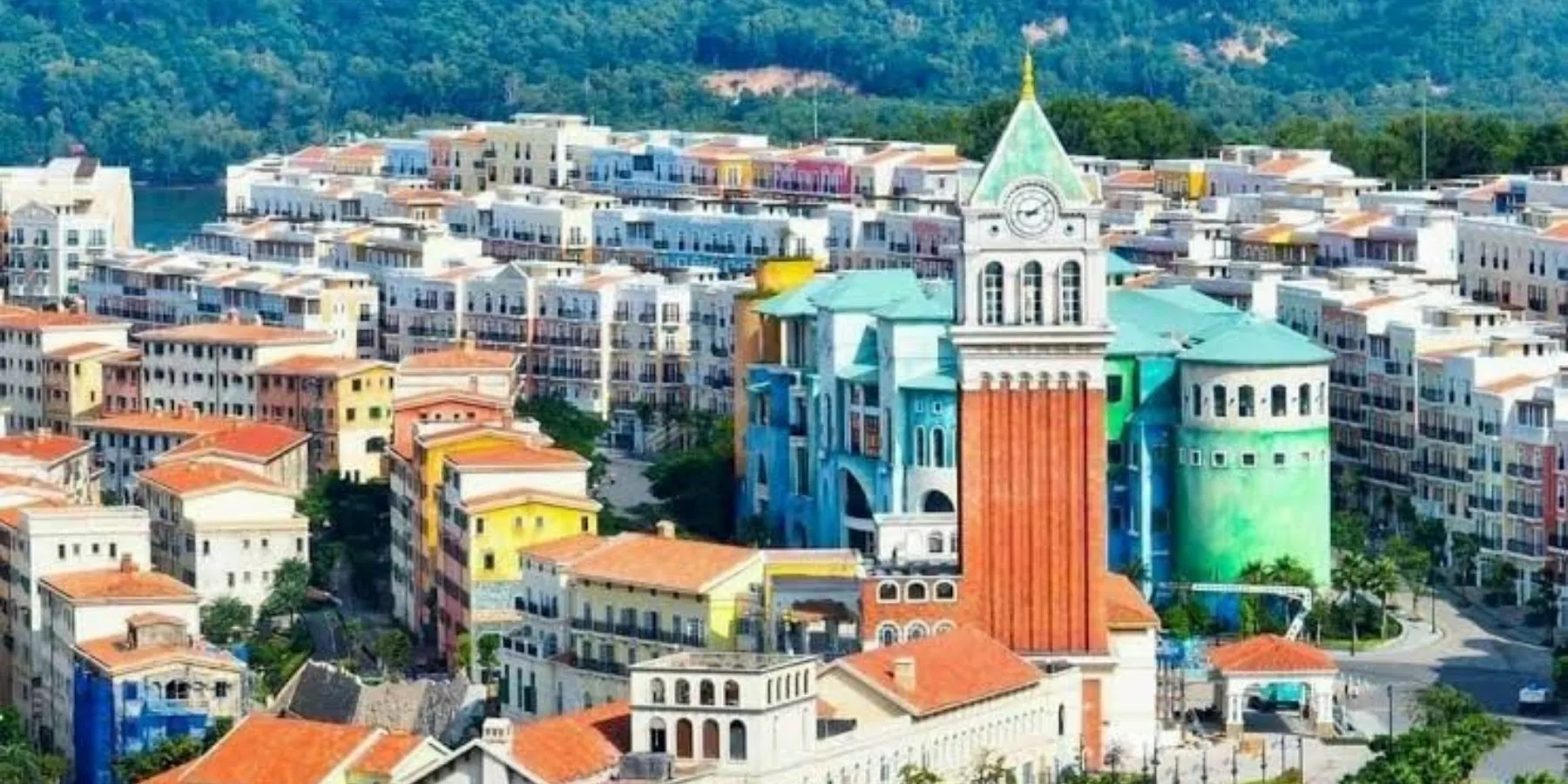 Khám phá Thị trấn Hoàng Hôn - Sunset Town Phú Quốc