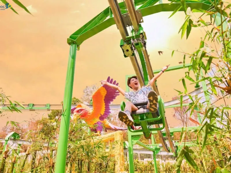 Khu rừng huyền bí Khám phá 5 khu chủ đề tại Thế giới Diệu kỳ VinWonders Phú Quốc