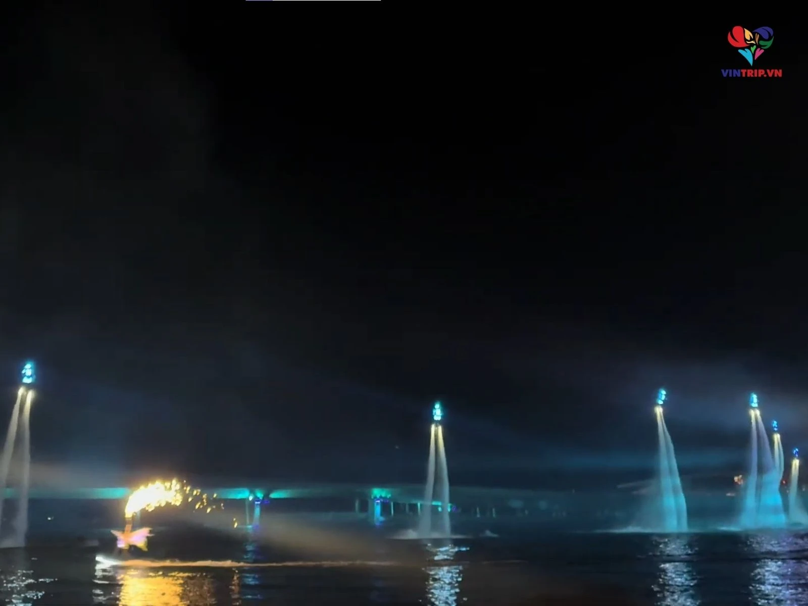 Kinh nghiệm xem Symphony of the Sea đẹp nhất