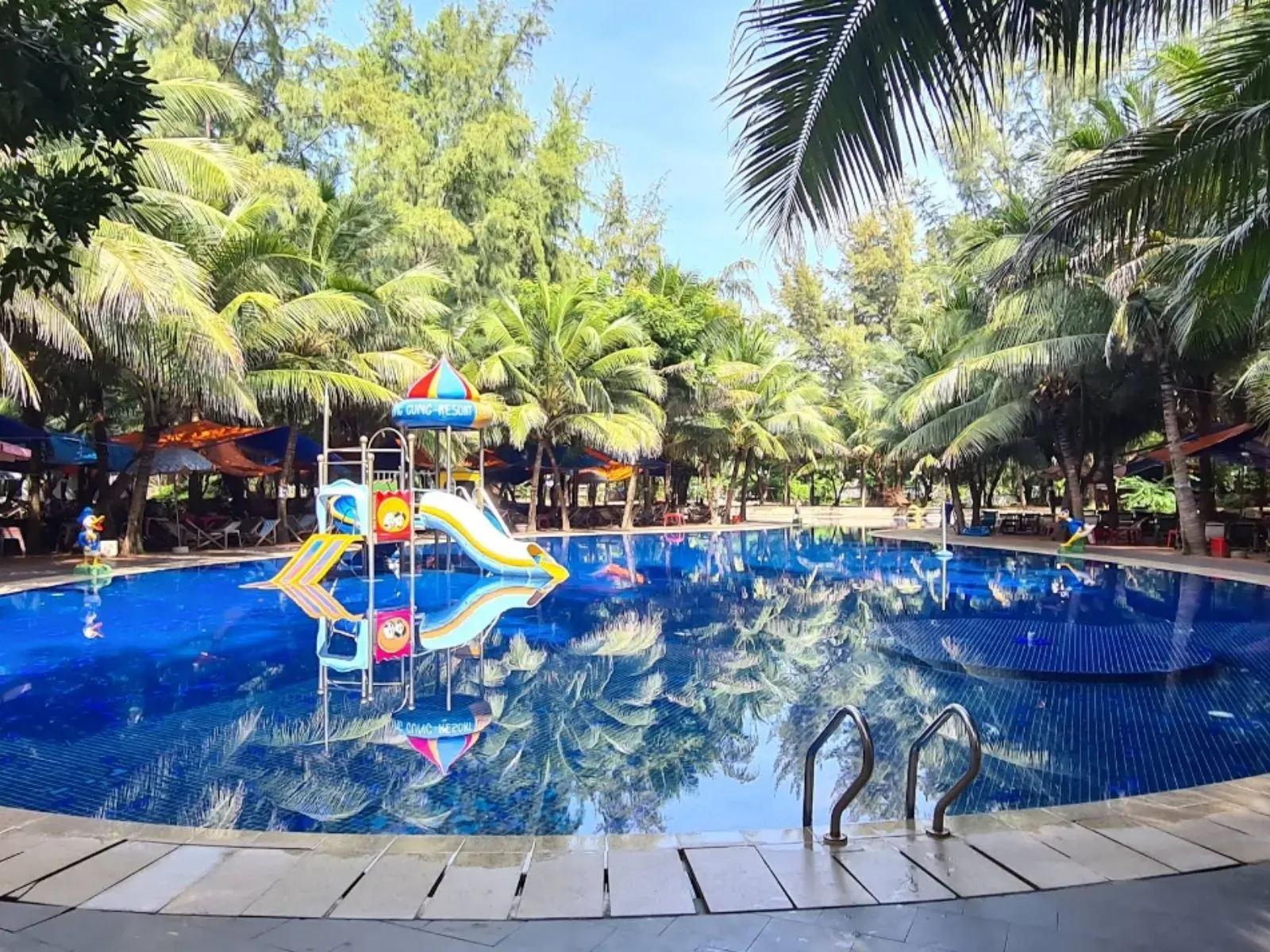 Long Cung Resort