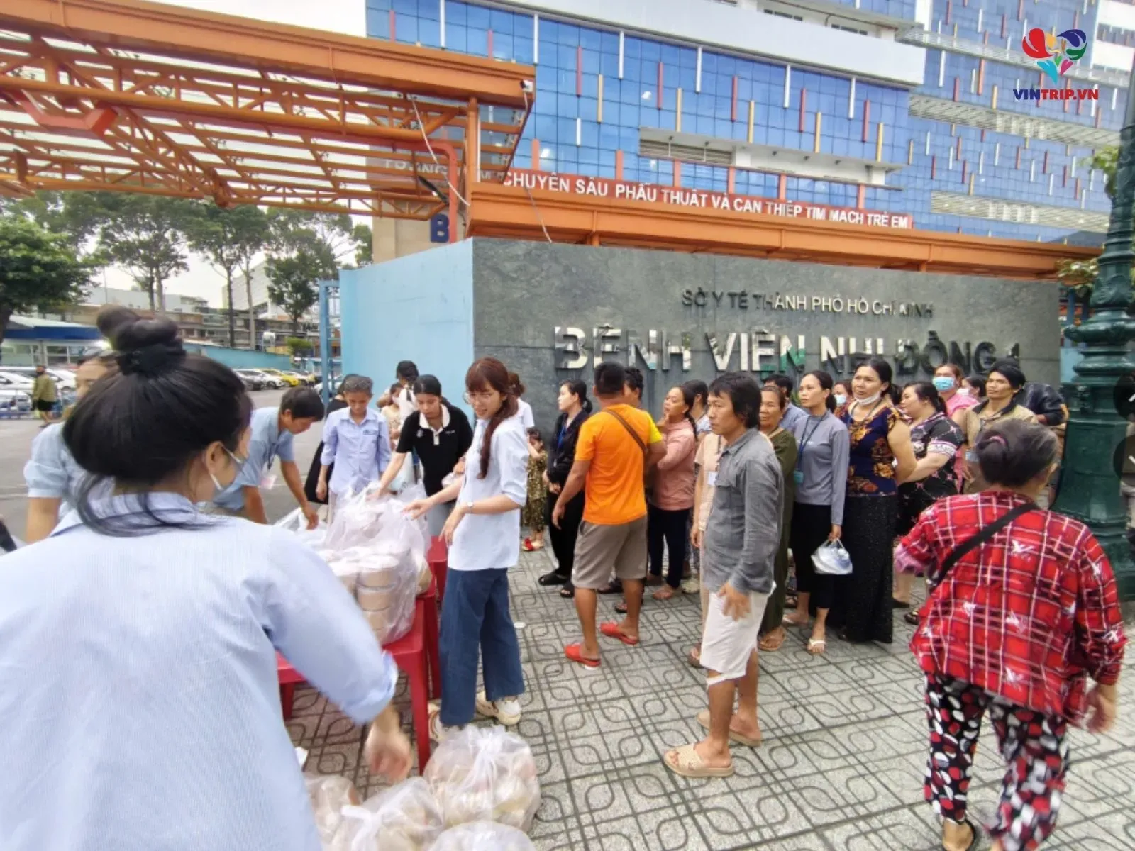 Ý nghĩa của chương trình thiện nguyện ở Bệnh viện Nhi Đồng 1