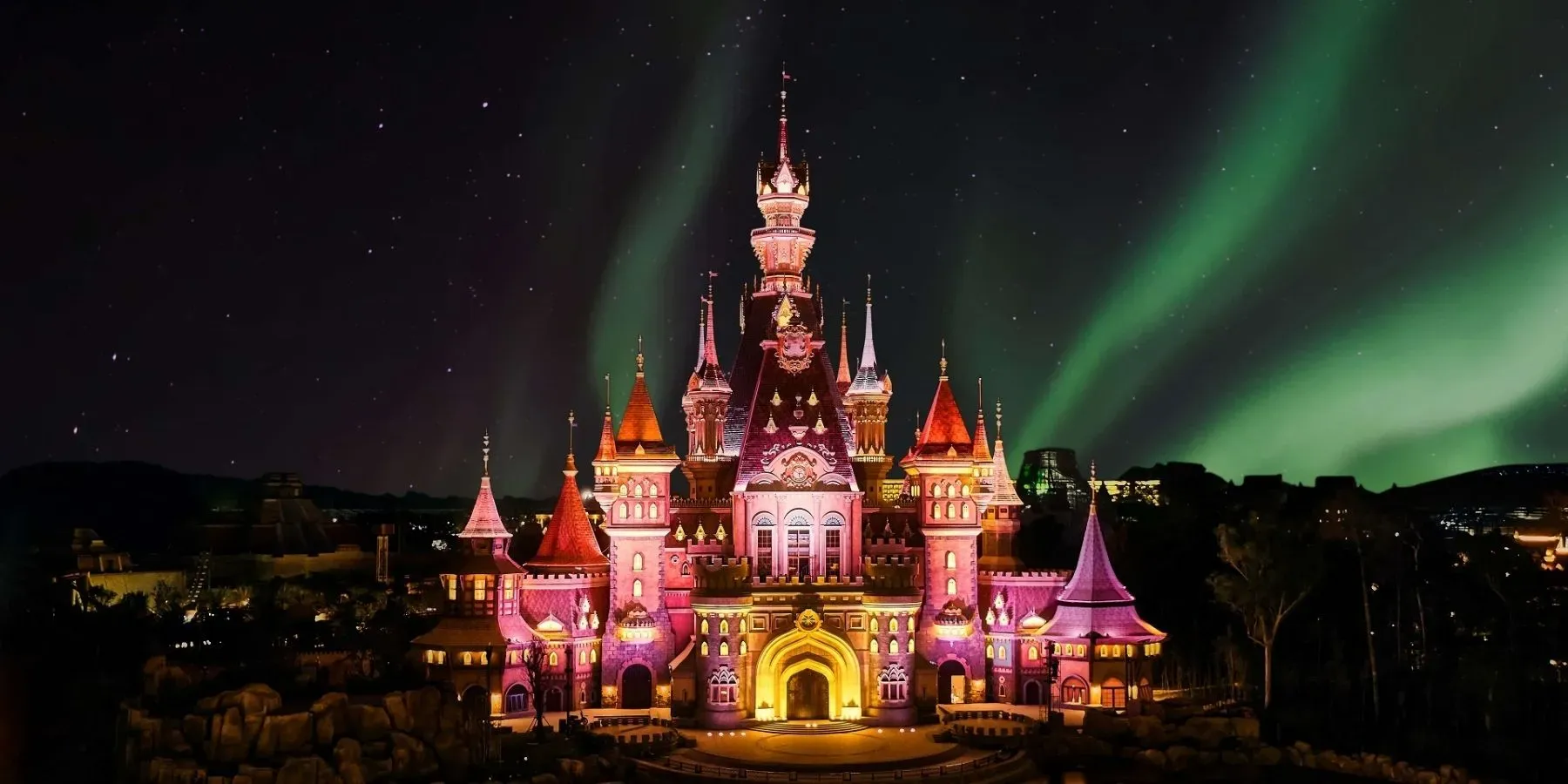 ONCE Show VinWonders Phú Quốc: Lịch biểu diễn, giá vé và những điểm đặc sắc