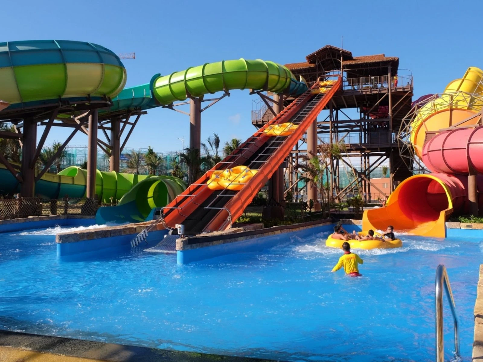 Rắn Nước Trở Mình trò chơi Sun World Vũng Tàu